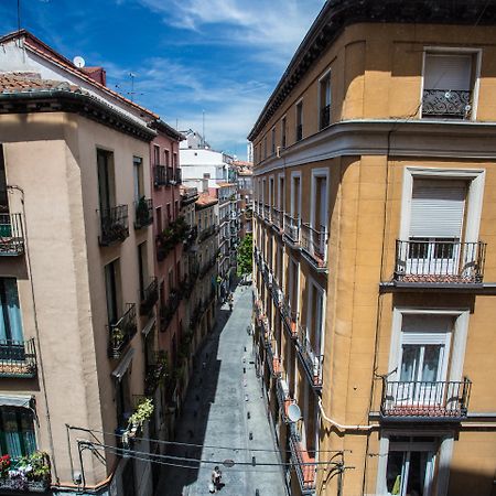 Petit Palace Plaza Mayor Madri Exterior foto